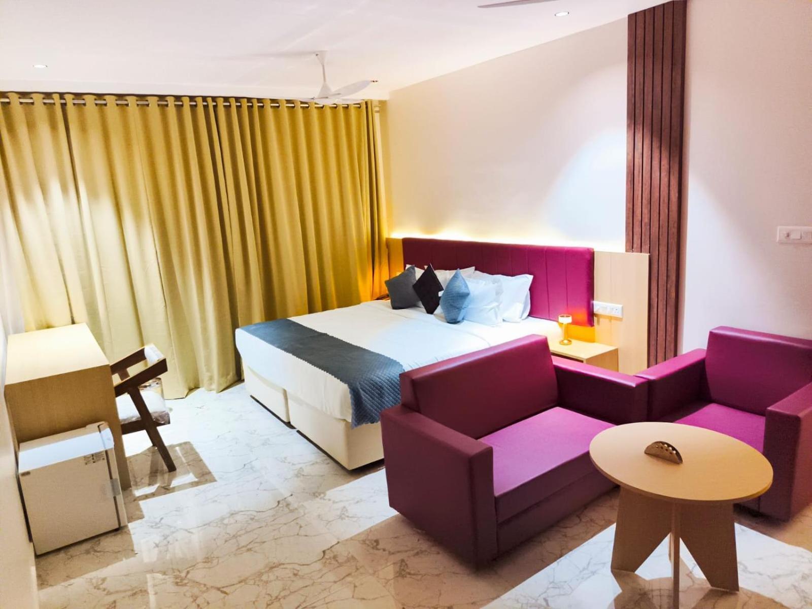Hotel Meridian Blue Warangal Exteriér fotografie